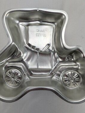 Vintage Wilton Cake Pan Antique Car Buggy 508-434 Korea 1975 Baking Amish
